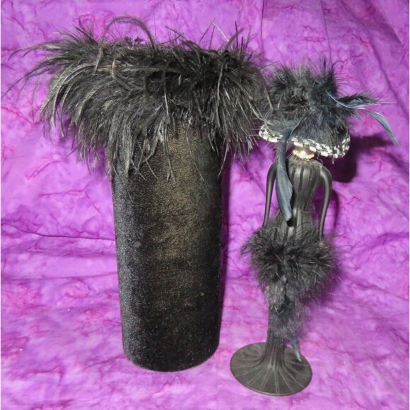 Vintage Victorian 11 inch Display Doll with case in Black Velvet with Feathers - Picture 2 of 8